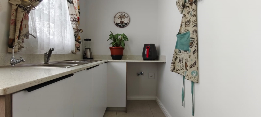 3 Bedroom Property for Sale in Jacobsbaai Western Cape